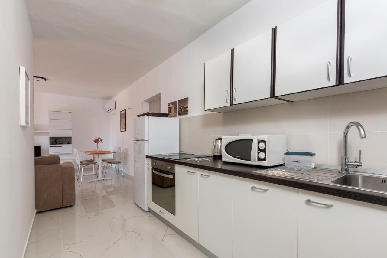 Apartments Marija 821 Pula Ngoại thất bức ảnh