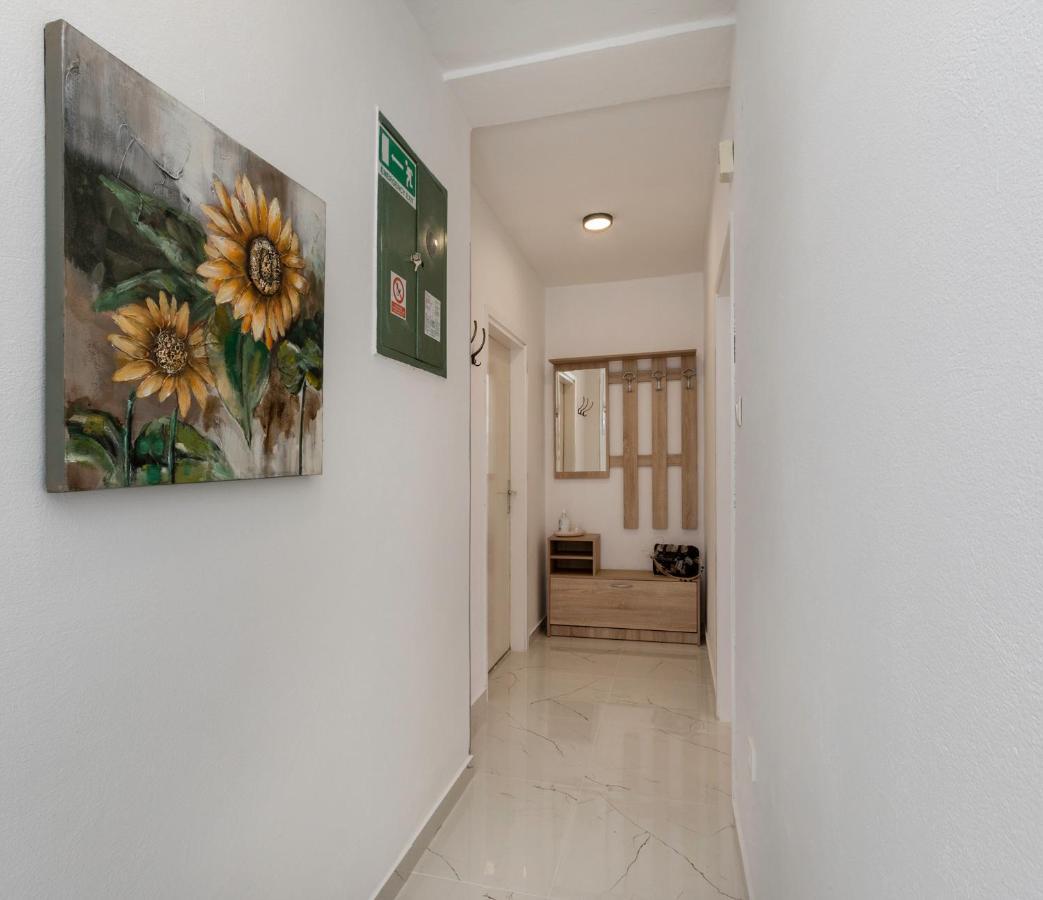Apartments Marija 821 Pula Ngoại thất bức ảnh
