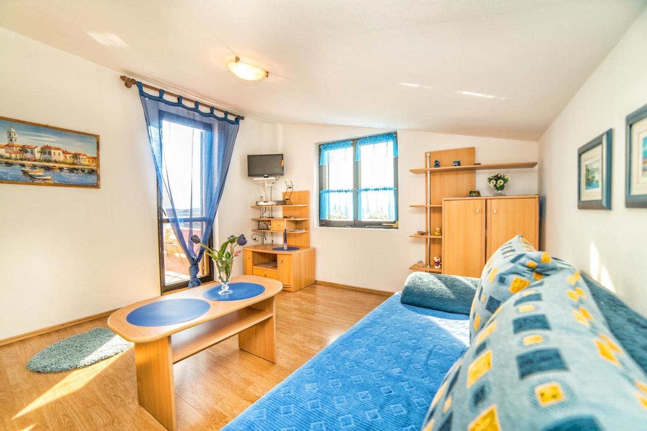 Apartments Marija 821 Pula Ngoại thất bức ảnh